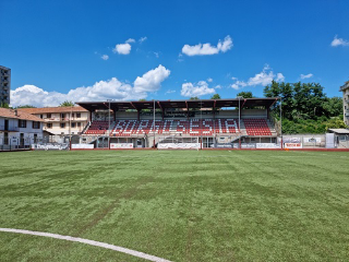 Calcio punito per cori razzisti contro giocatore avversario, squalifica del campo e ammenda per il Borgosesia